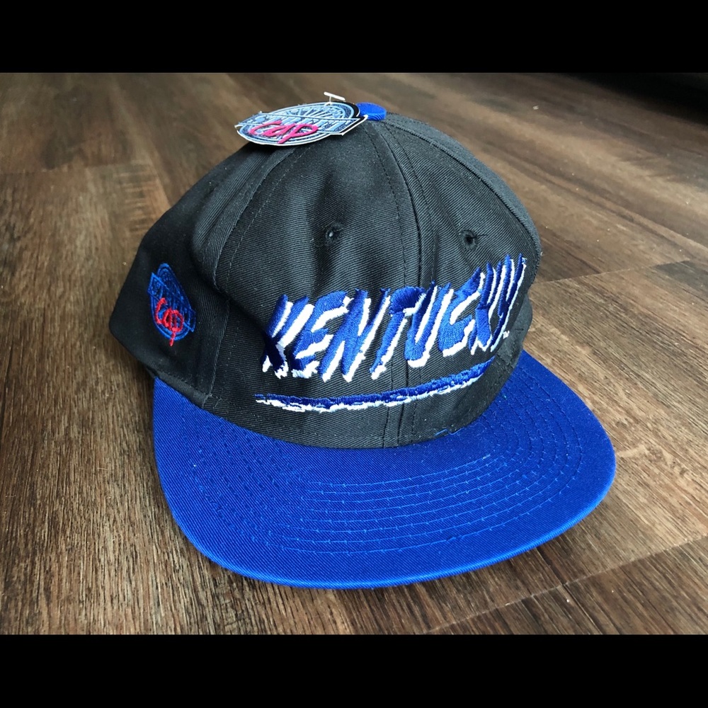 NWT University Of Kentucky Cap 1990s SnapBack Hat
